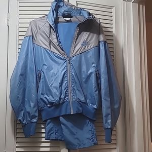 Nike windsuit sz small